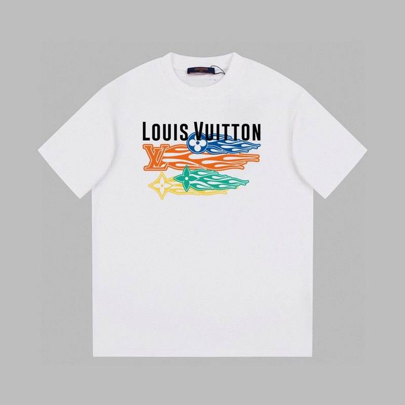 Louis Vuitton Men's T-shirts 175